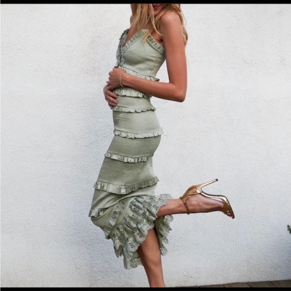 V Chapman Narcisse Dress in Mint Size 2